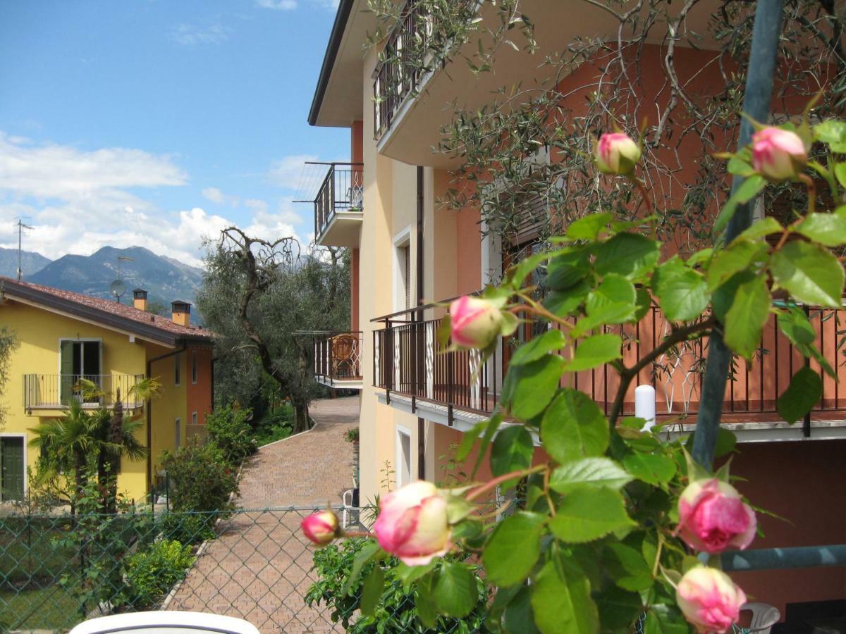 Appartamenti Casa Nina Brenzone sul Garda Esterno foto